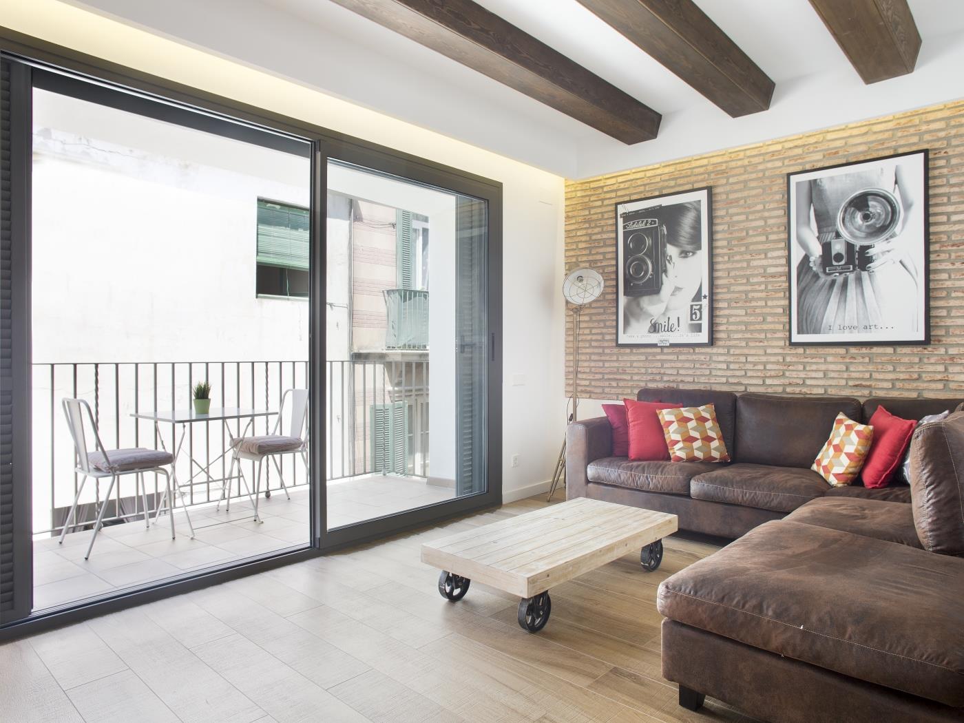 INDUSTRIAL BY BLAUSITGES Centric apartment next to the beach in Sitges in SITGES