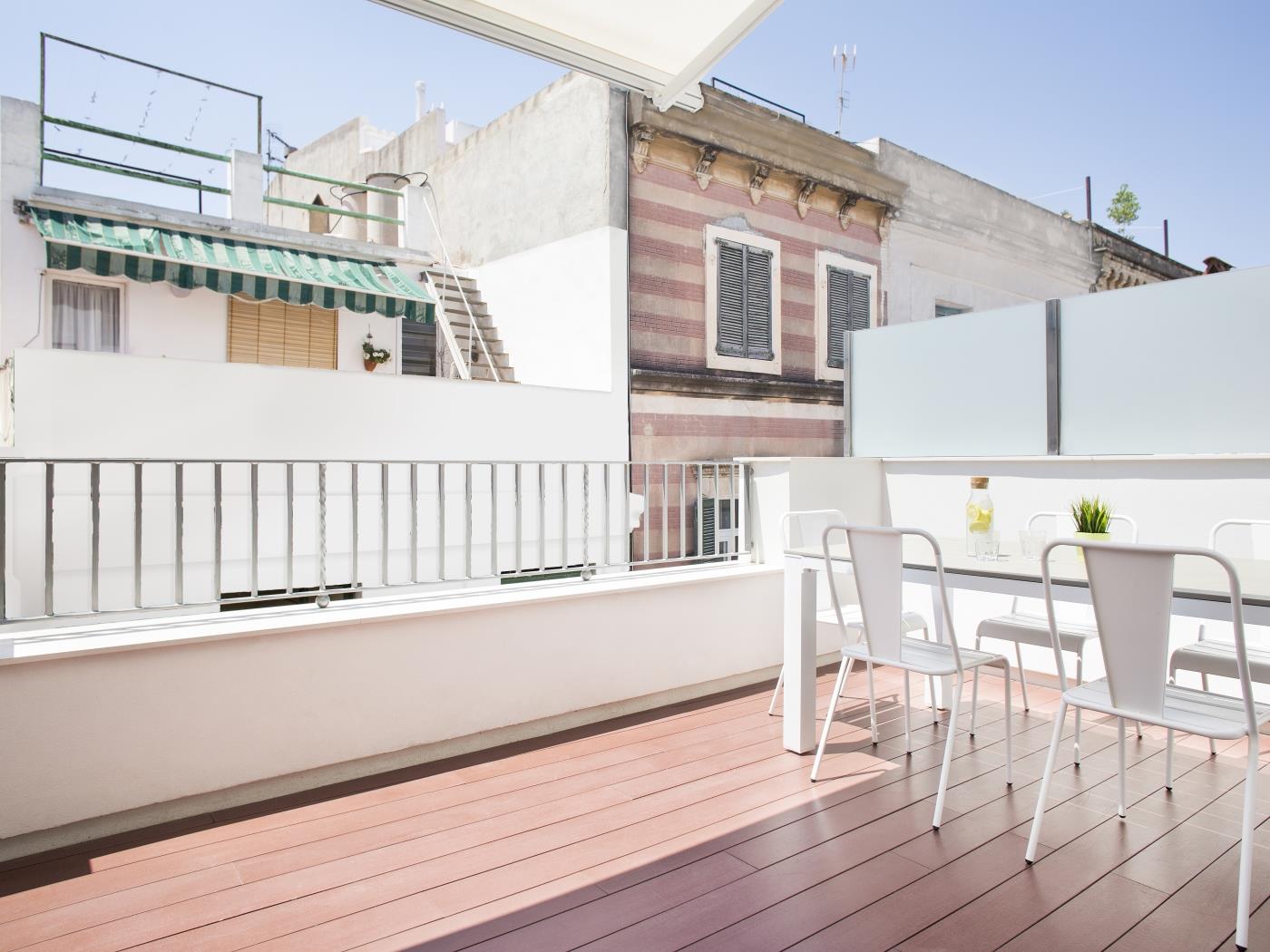 MEDITERRANI BY BLAUSITGES Centric apartment with terrace by the beach in Sitges in SITGES