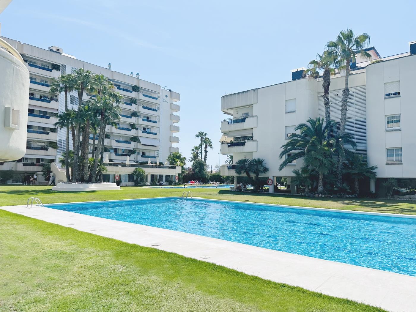 SERENITY BY BLAUSITGES, tu apartamento en Sitges en SITGES