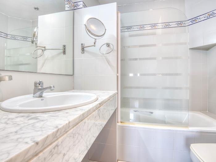 apartamentos ATA associacio Girona