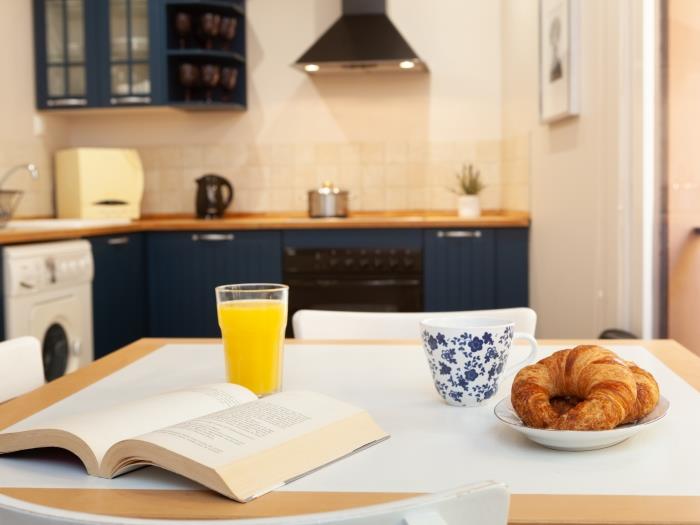 apartamentos ATA associacio Girona
