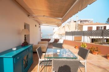 Apartament APARTMENT WITH TERRACE 50 METERS FROM THE BEACH