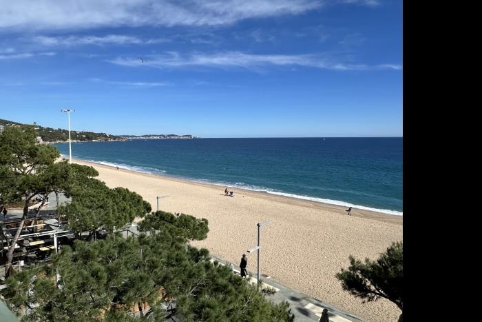 apartamentos ATA associacio Girona
