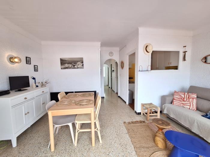 apartamentos ATA associacio Girona