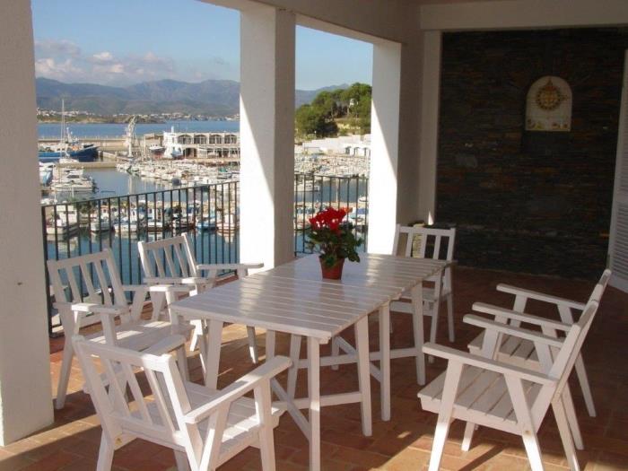 apartamentos ATA associacio Girona