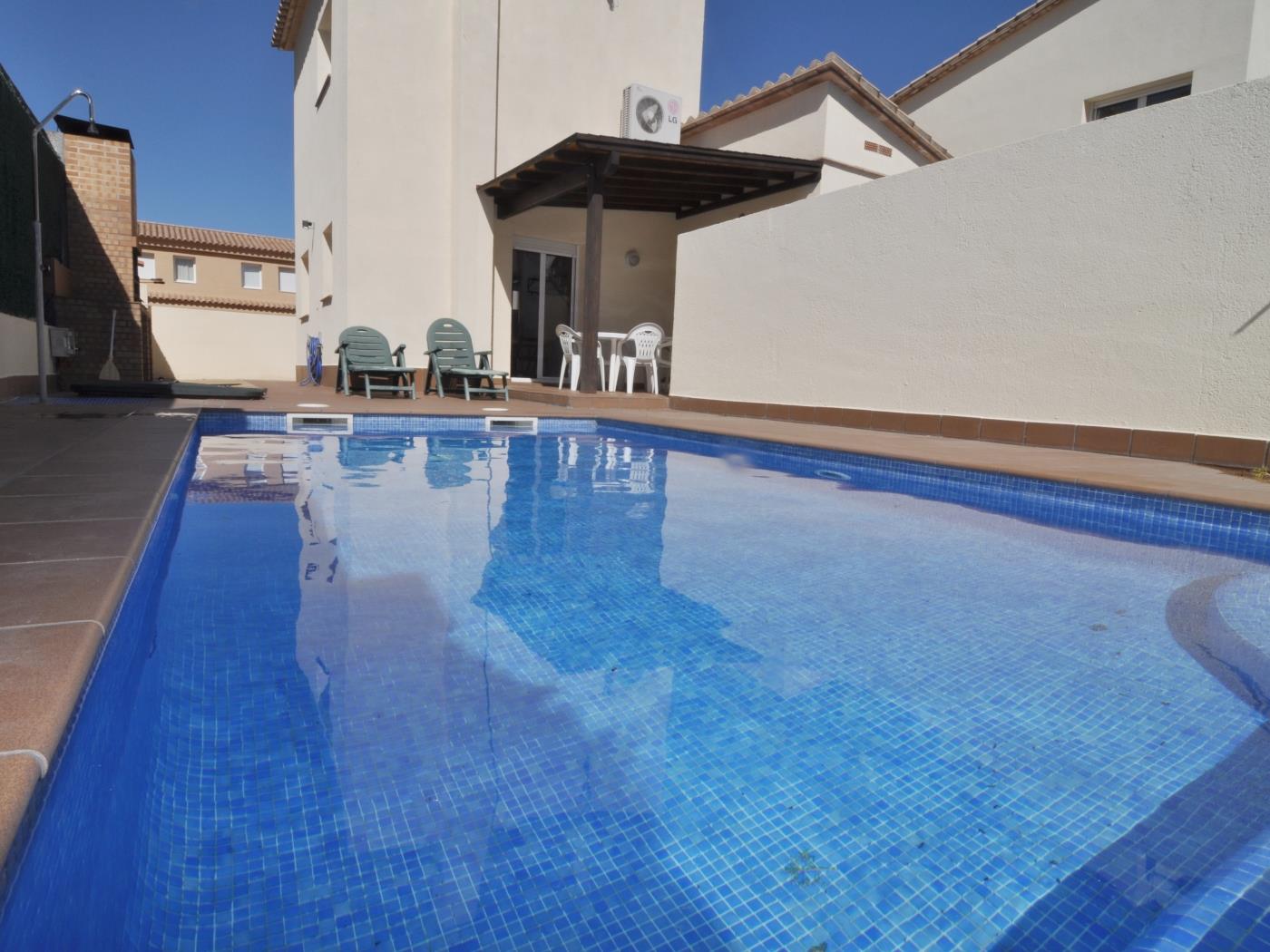 Ideal holiday home with private pool Wfi in l'Escala