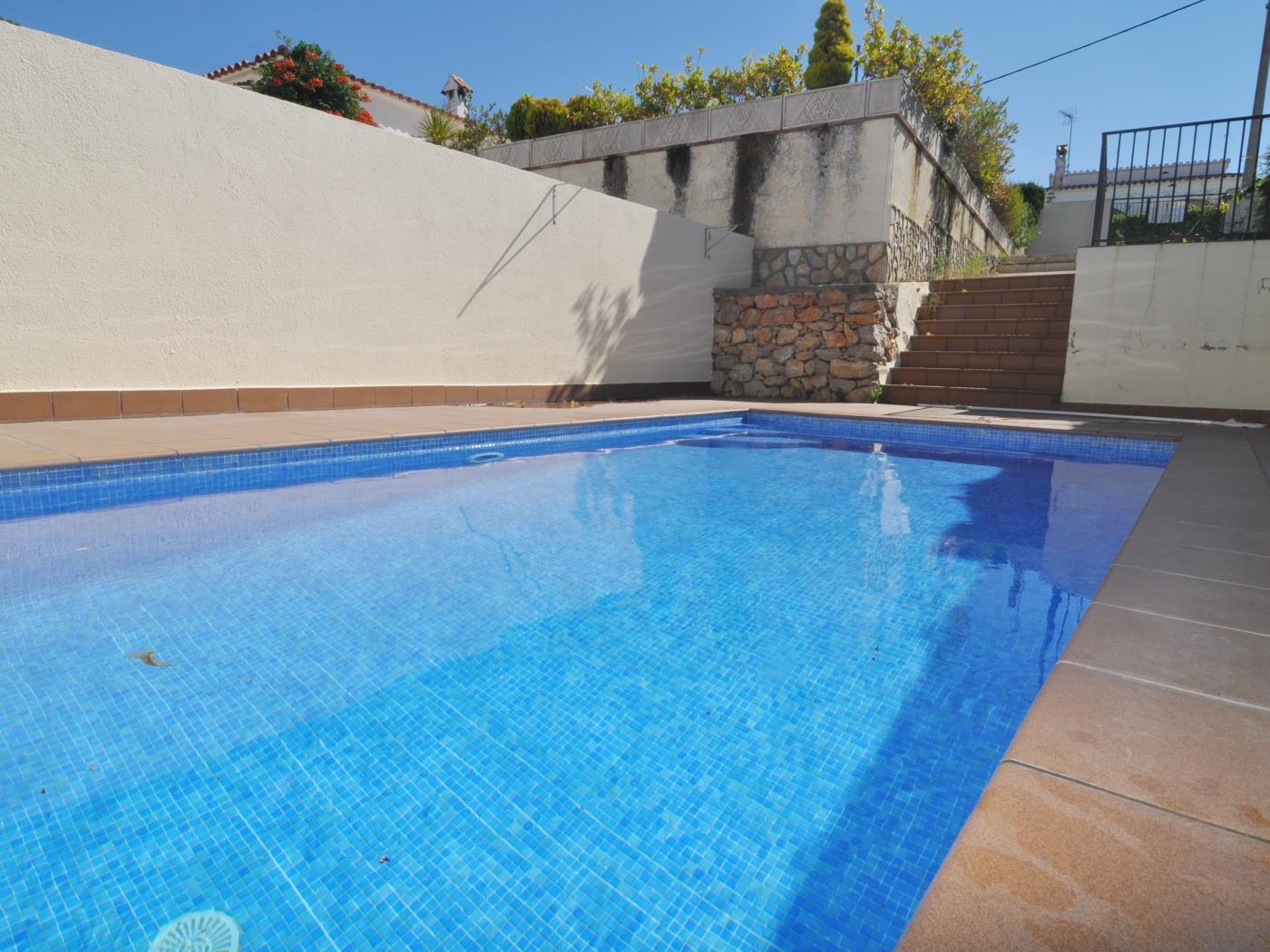 Casa ideal para tus vacaciones con piscina priv. en l'Escala