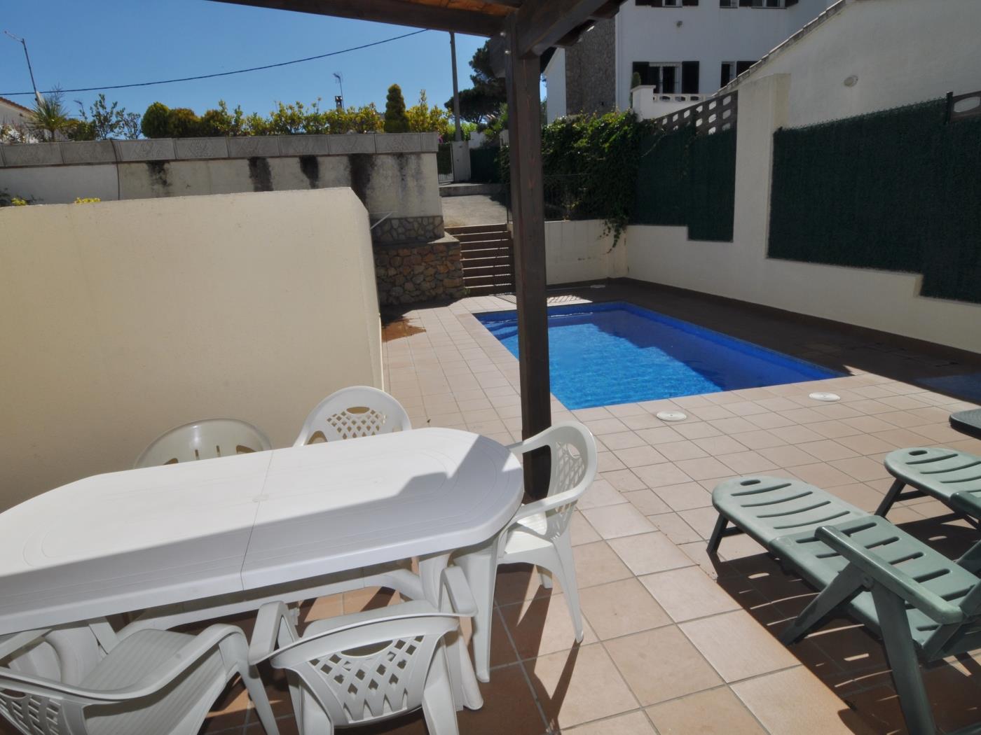 Ideal holiday home with private pool Wfi in l'Escala