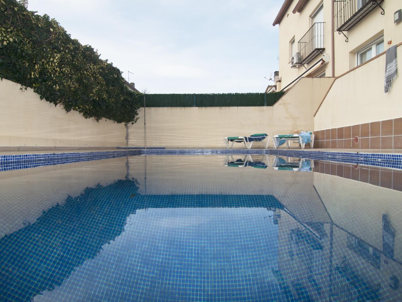 Acogedora casa familiar con piscina privada en l'Escala