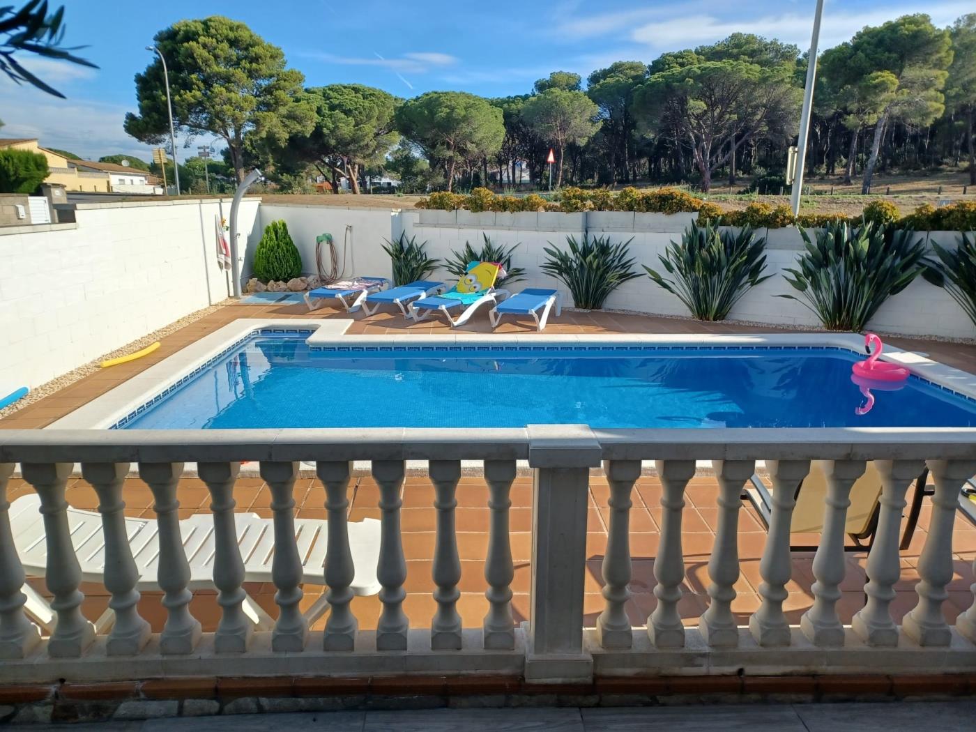Bonita casa con piscina privada, Barbacoa y wifi en l'Escala