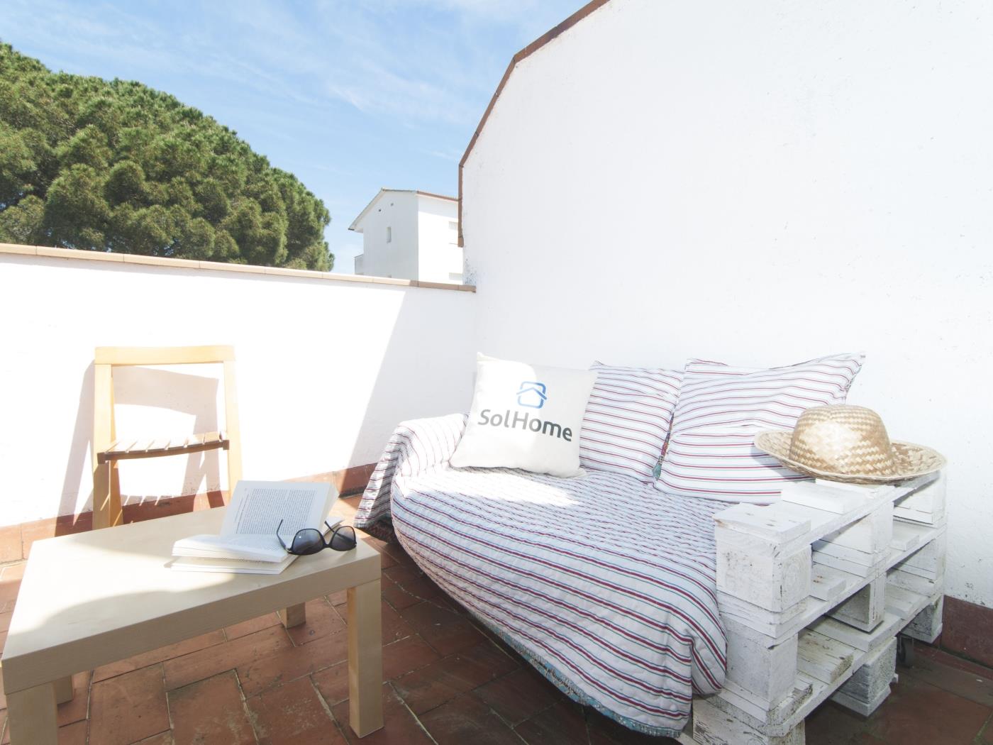 Casa piscina comunitaria y tenis a 500 metros de la playa en l'Escala