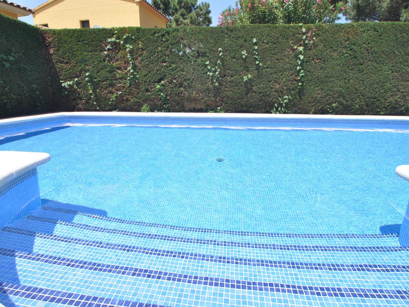 Casa en una zona tranquila con wifi y piscina privada en l'Escala
