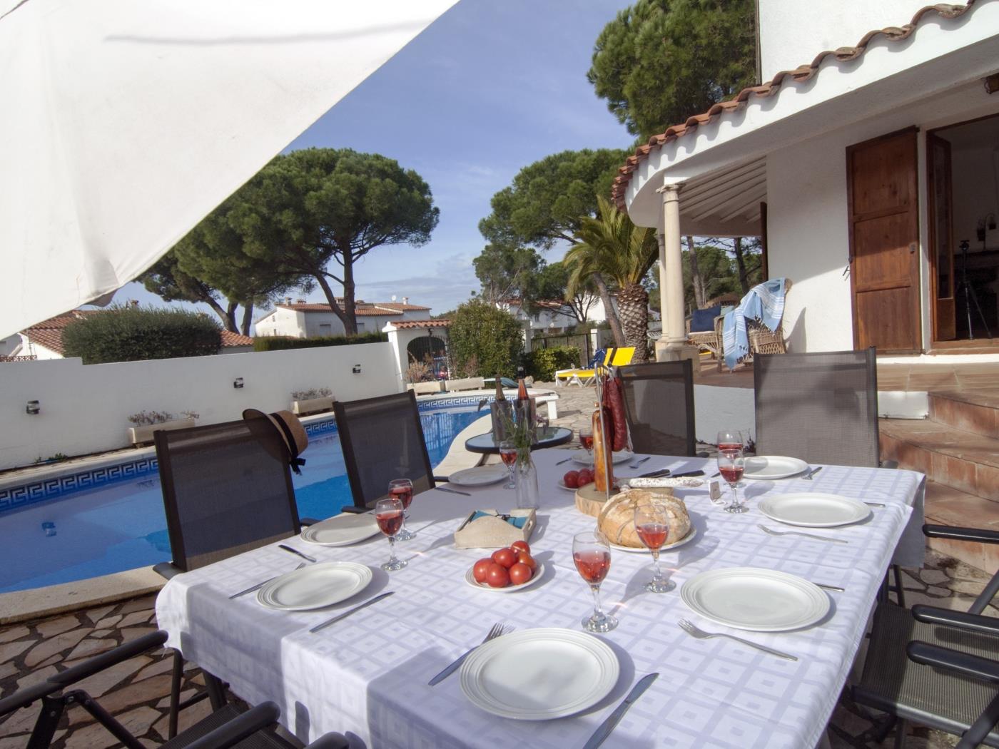 Casa con piscina privada en l'Escala