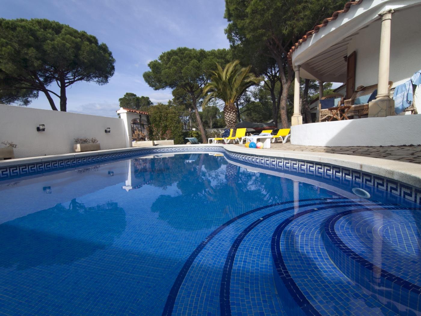 Casa con piscina privada en l'Escala