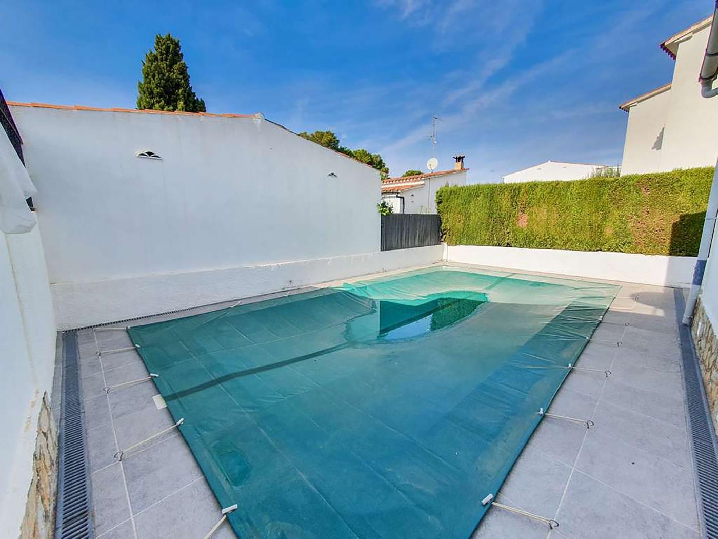 Casa con piscina privada en l'Escala