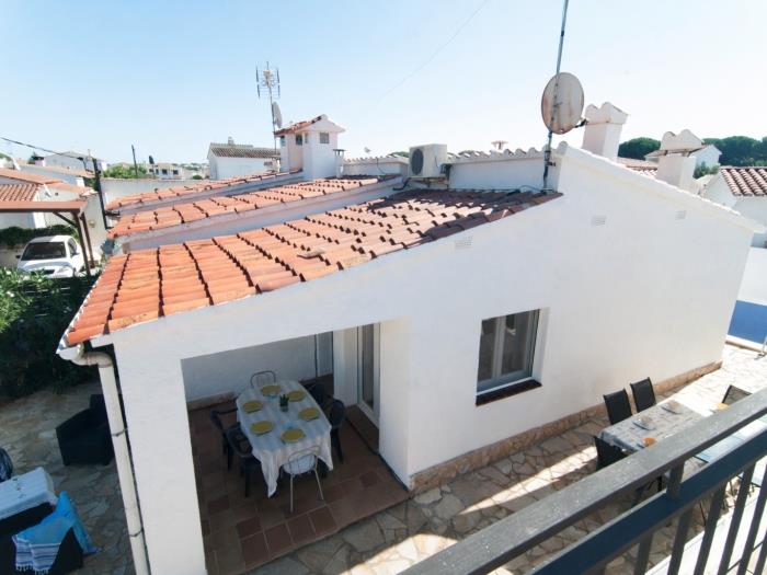 Acogedora casa con piscina privada, Barbacoa y Wi-Fi en l'Escala