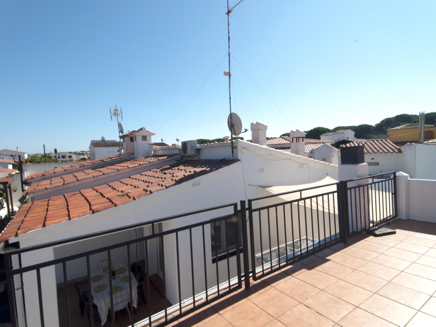 -Acogedora casa con piscina privada, Barbacoa y Wifi en l'Escala