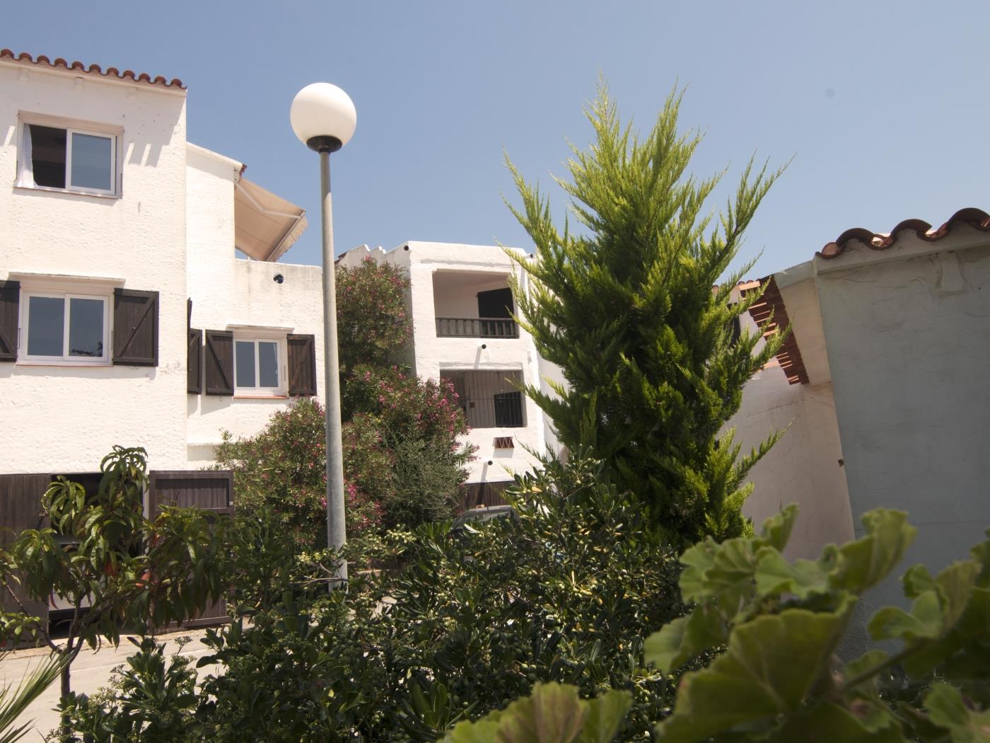 Bonita casa con una espectacular vista al mar en l'Escala