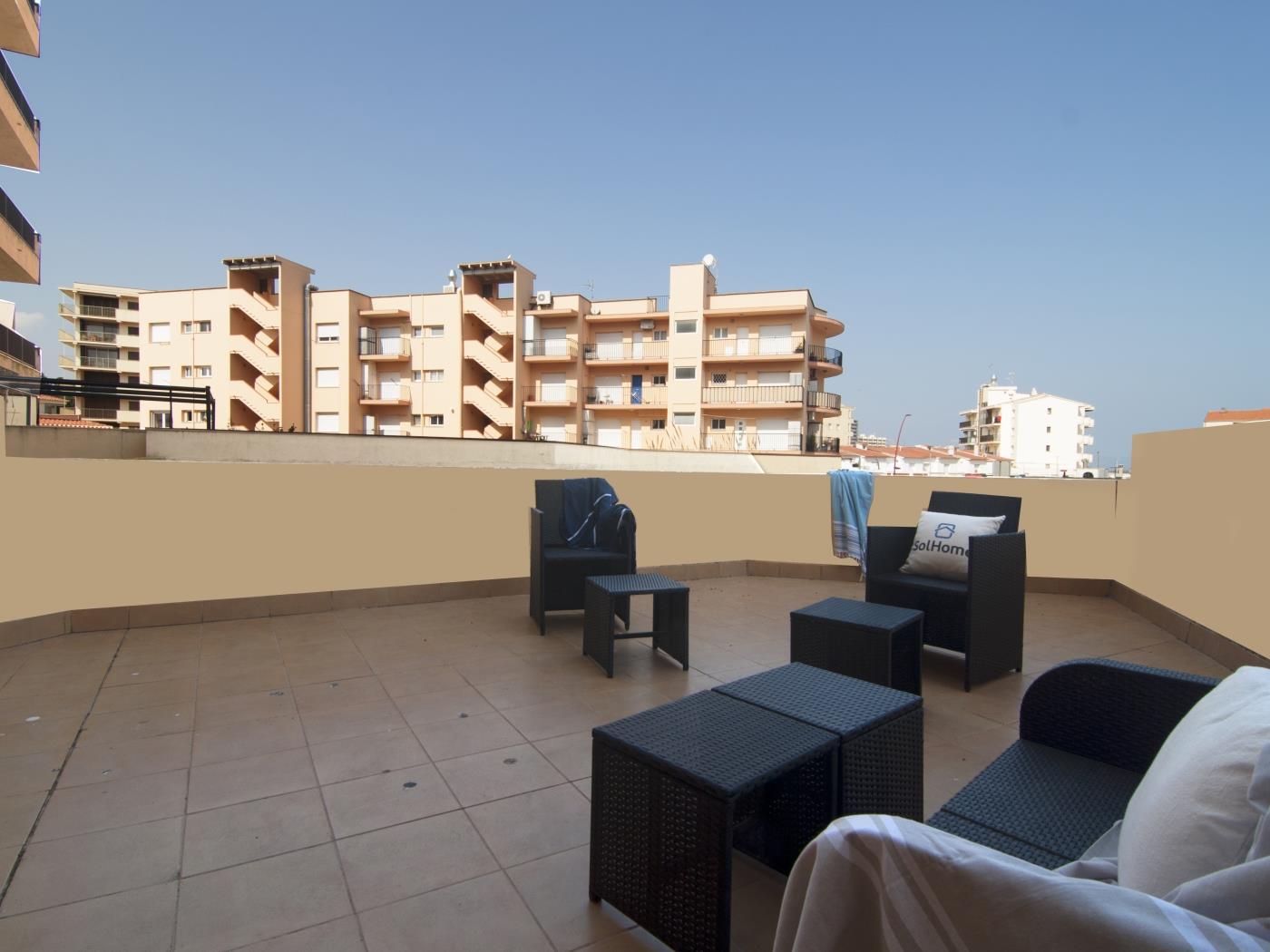 Magnificent apartment with community pool 2 minutes from the beach in l'Escala