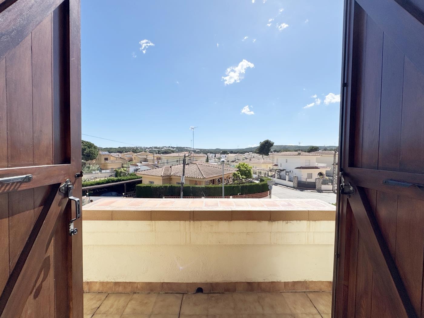 Casa Arris a 