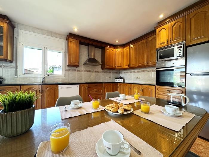 apartamentos ATA associacio Girona
