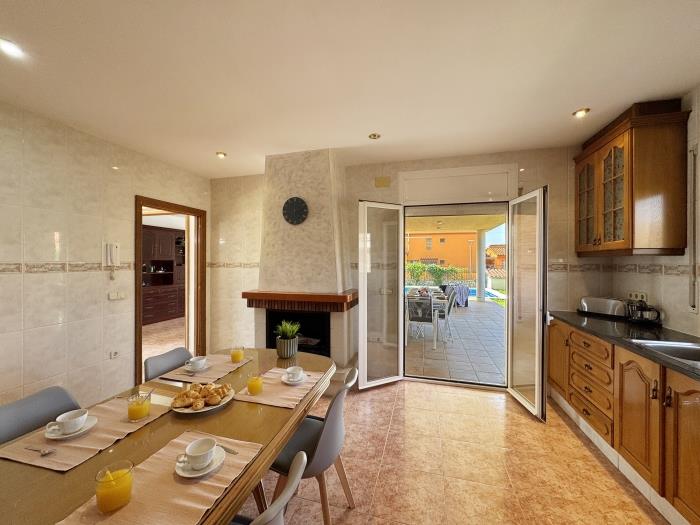 apartamentos ATA associacio Girona