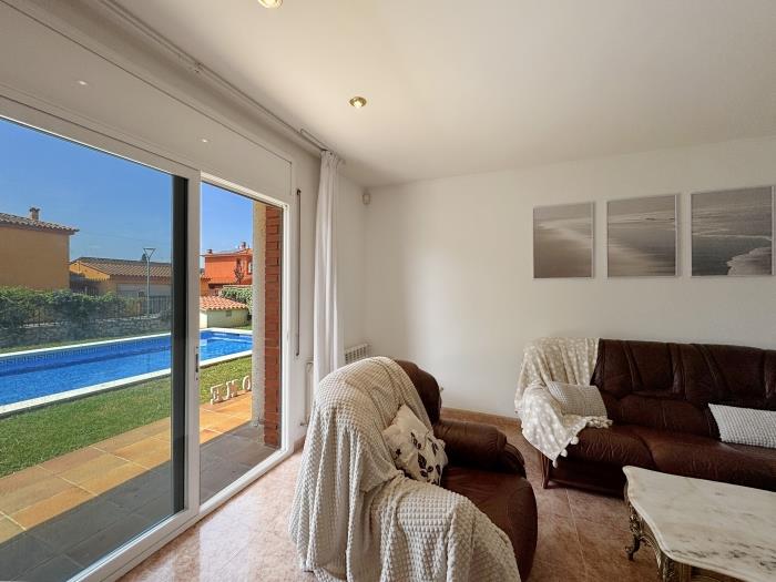apartamentos ATA associacio Girona