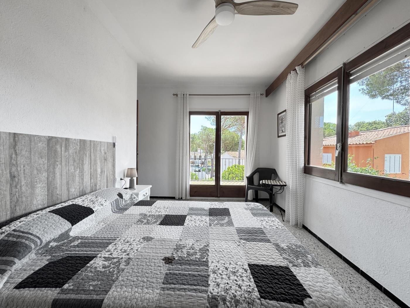 Casa Helena en l'Escala