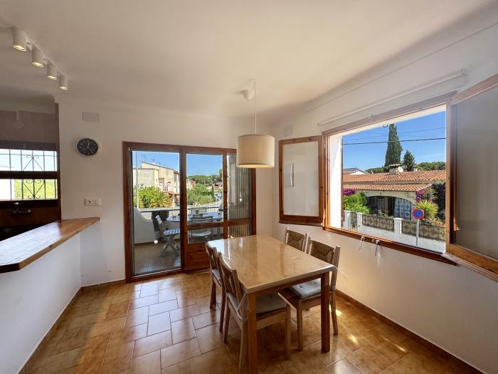 apartamentos ATA associacio Girona