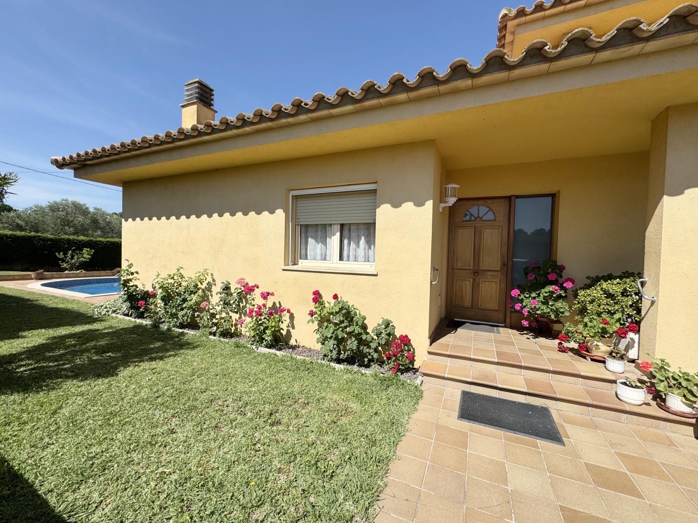 Casa del Pi a Bellcaire d'Empordà