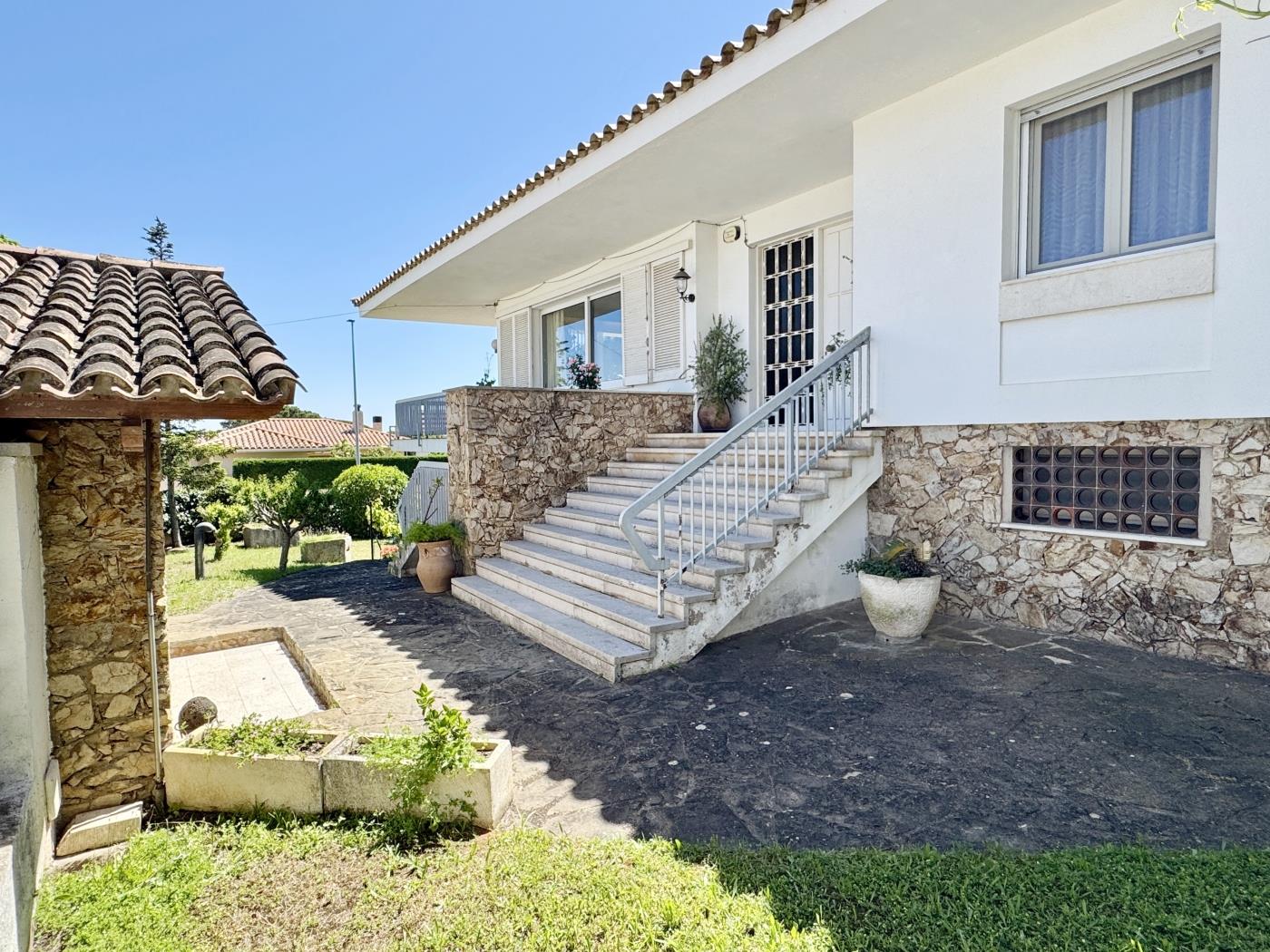 Casa Migjorn a l'Escala