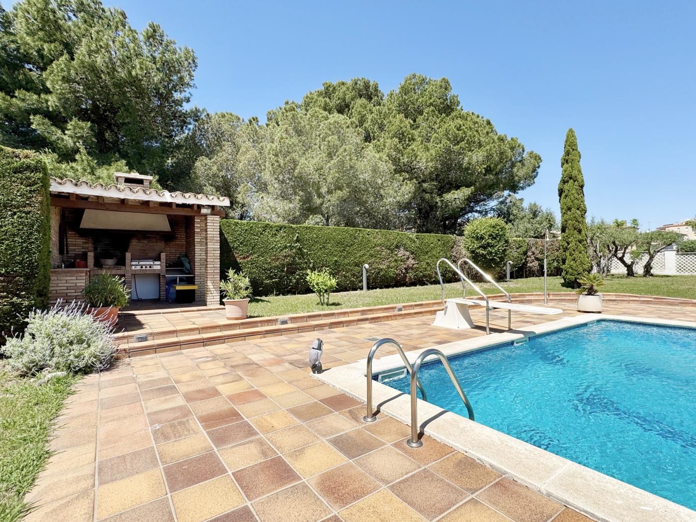 Casa Migjorn a l'Escala