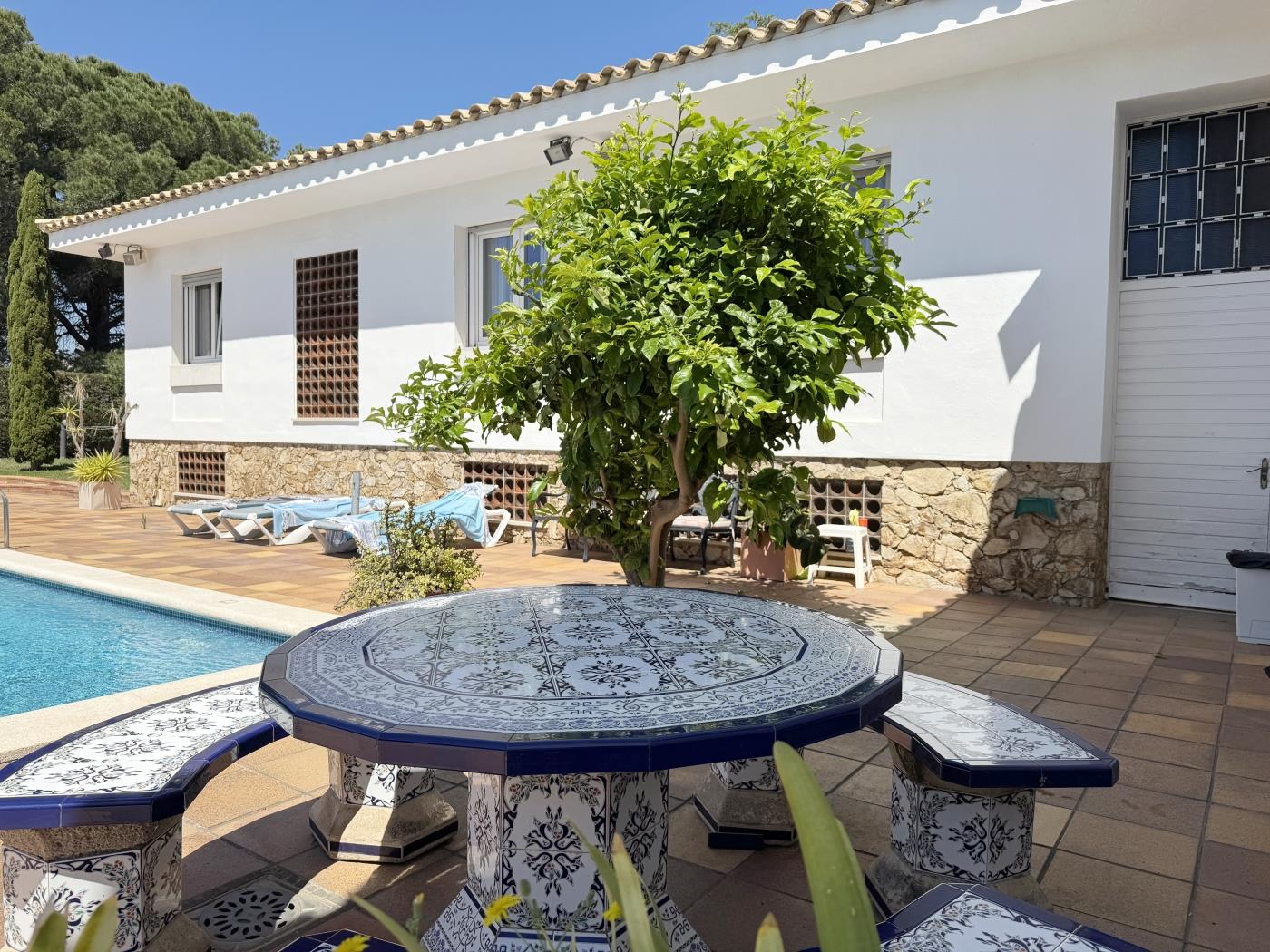 Casa Migjorn a l'Escala