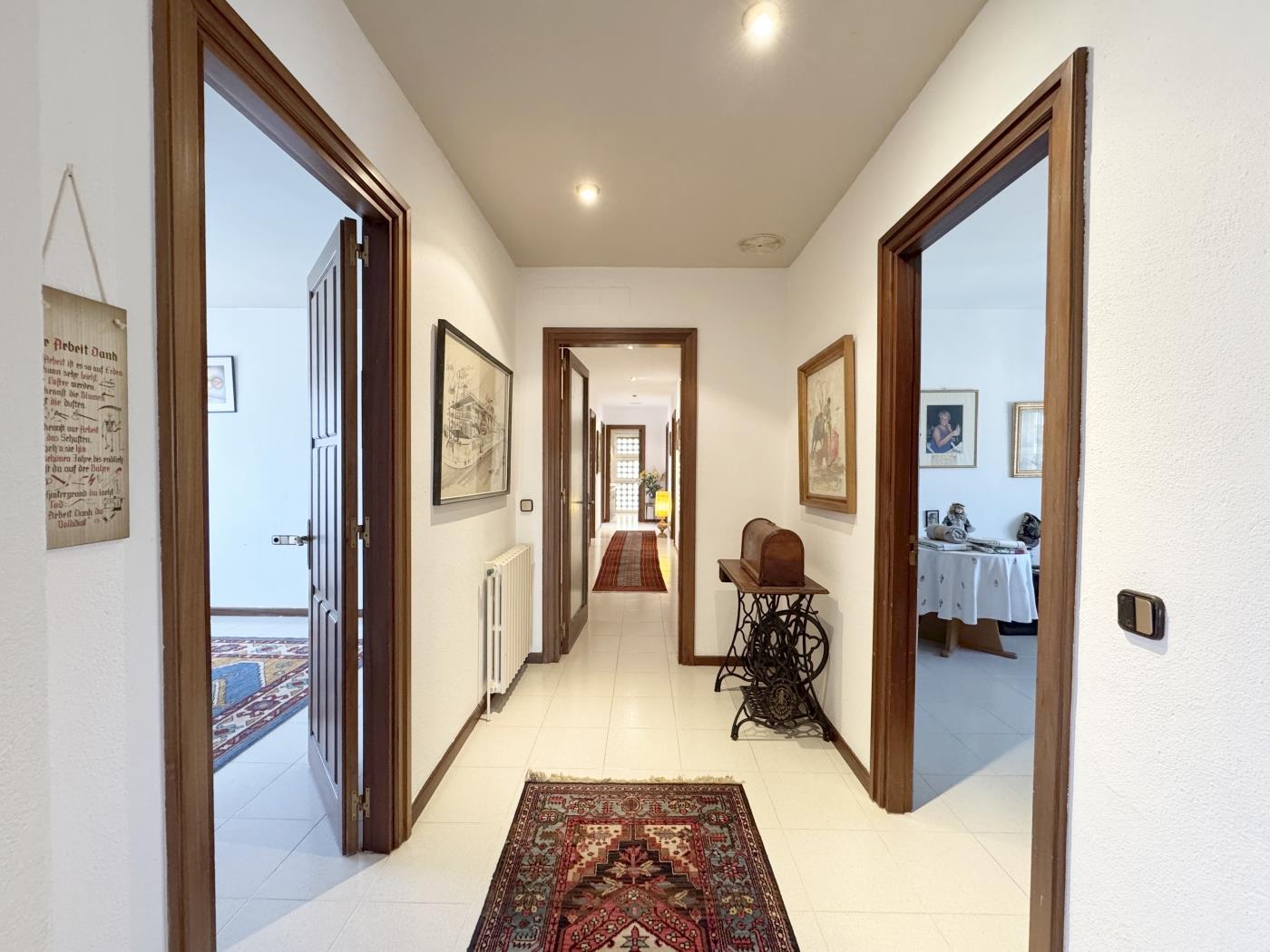Casa Migjorn a l'Escala