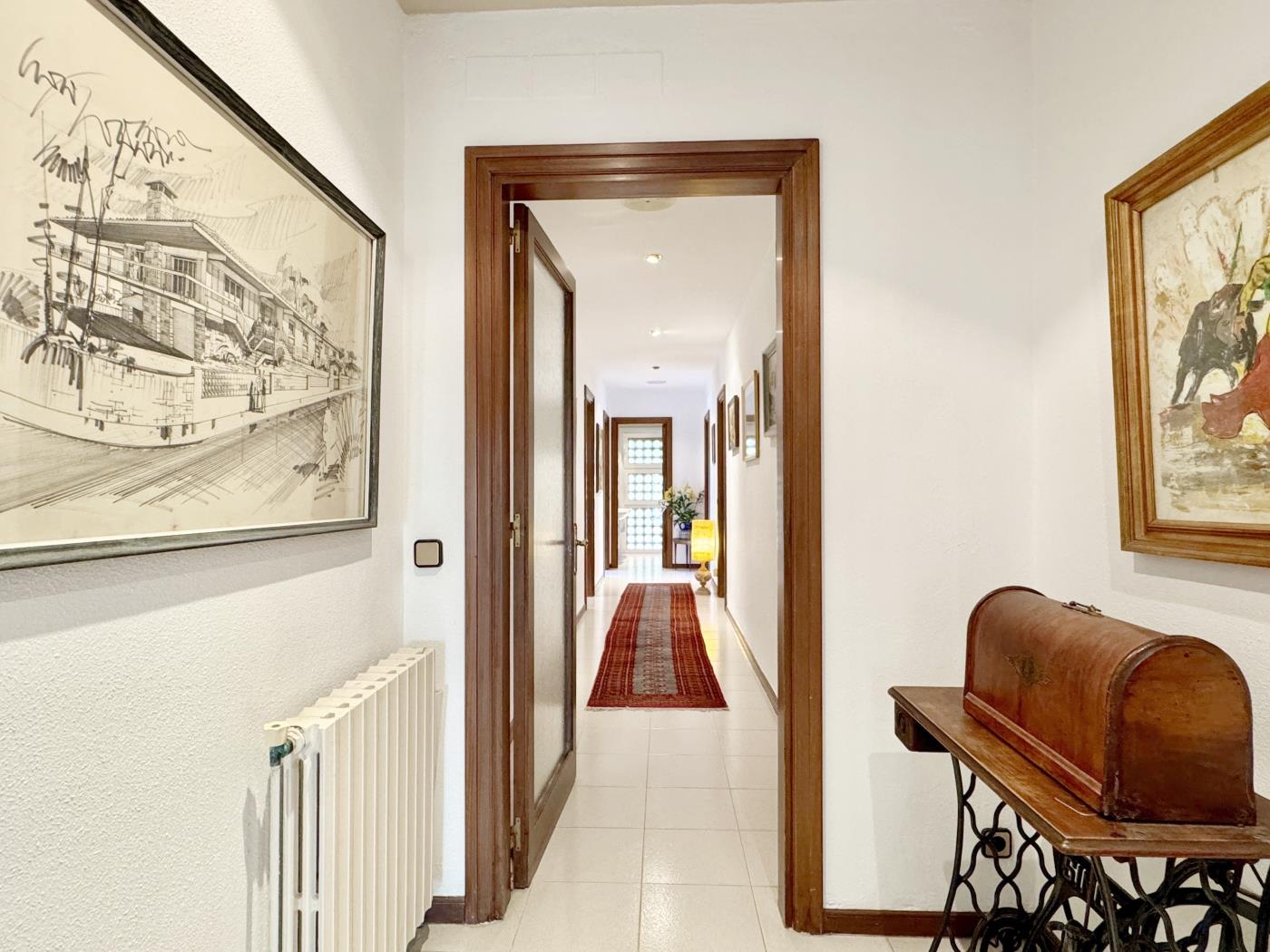 Casa Migjorn a l'Escala
