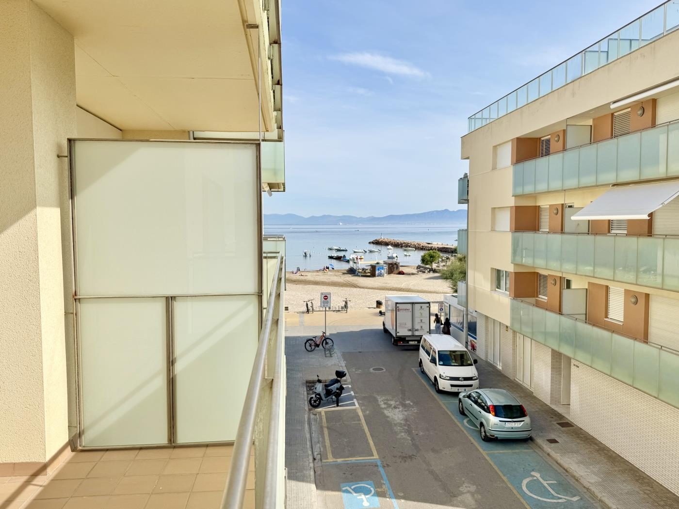 Apartament Naintré en l'Escala
