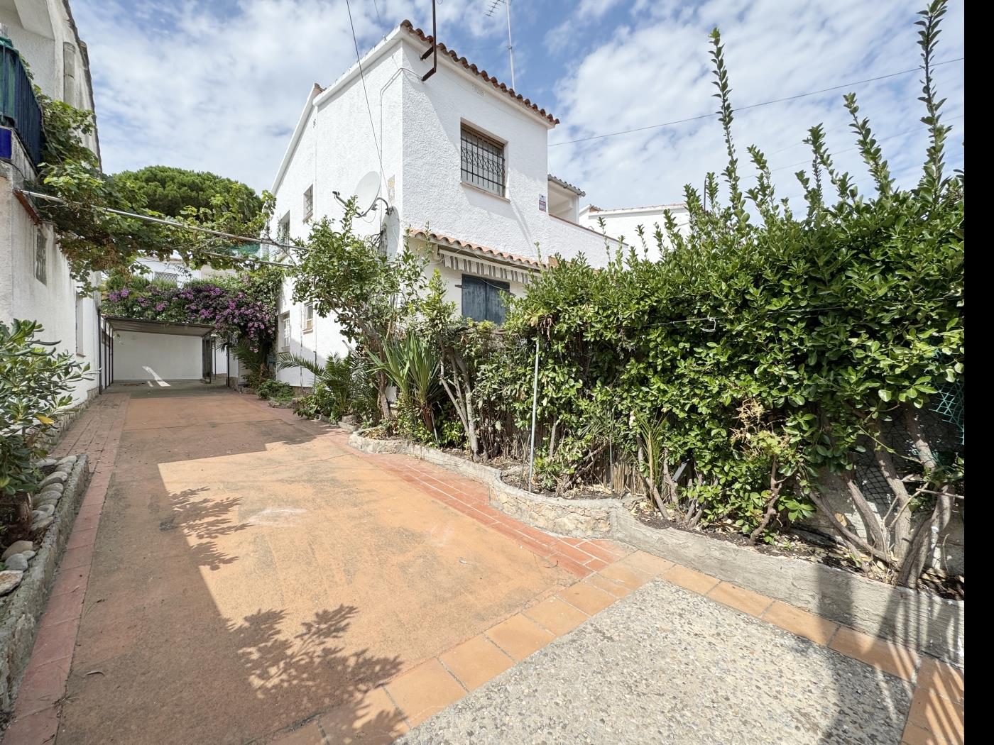 Apartament Mari in l'Escala