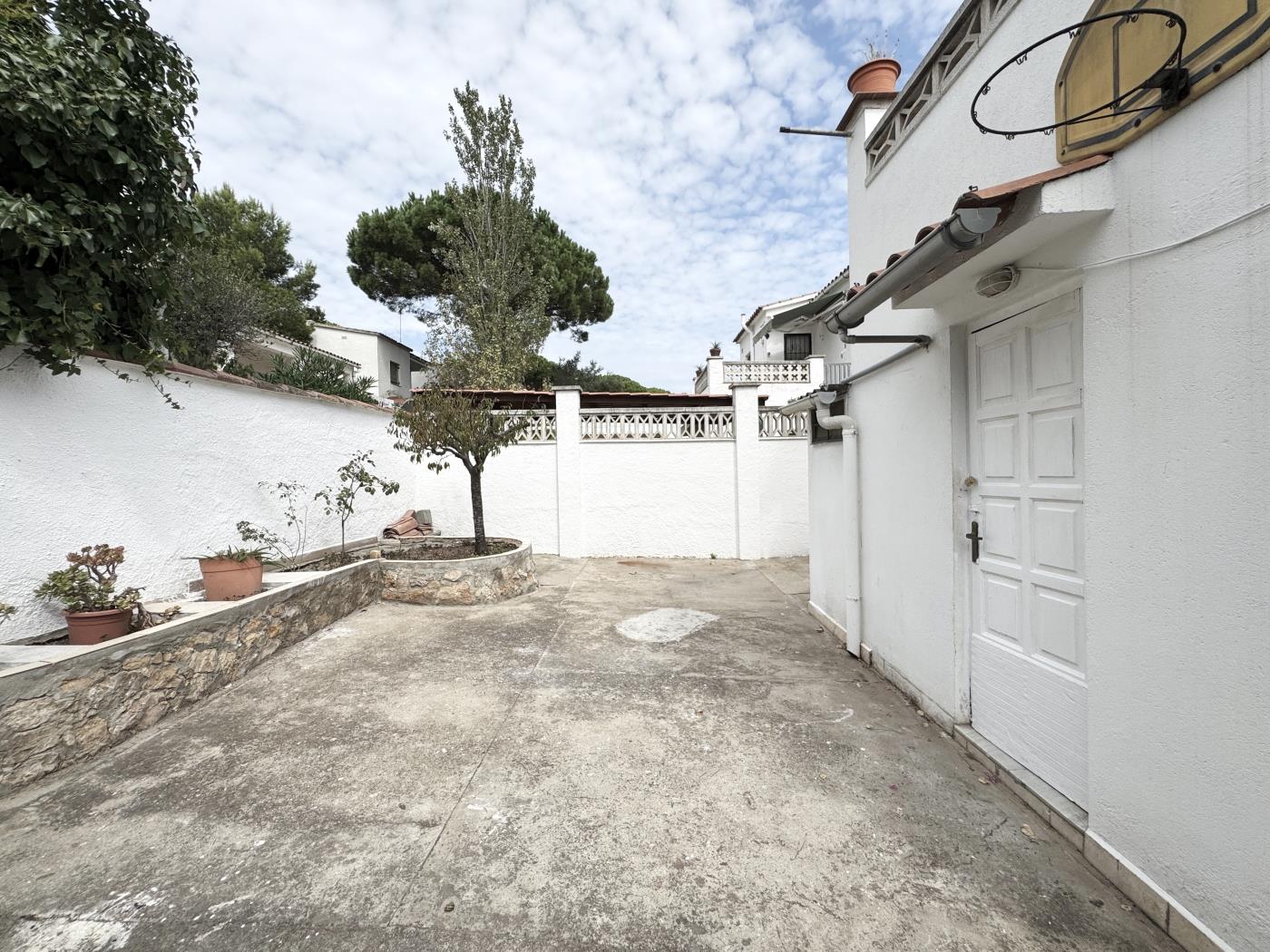 Apartament Mari in l'Escala