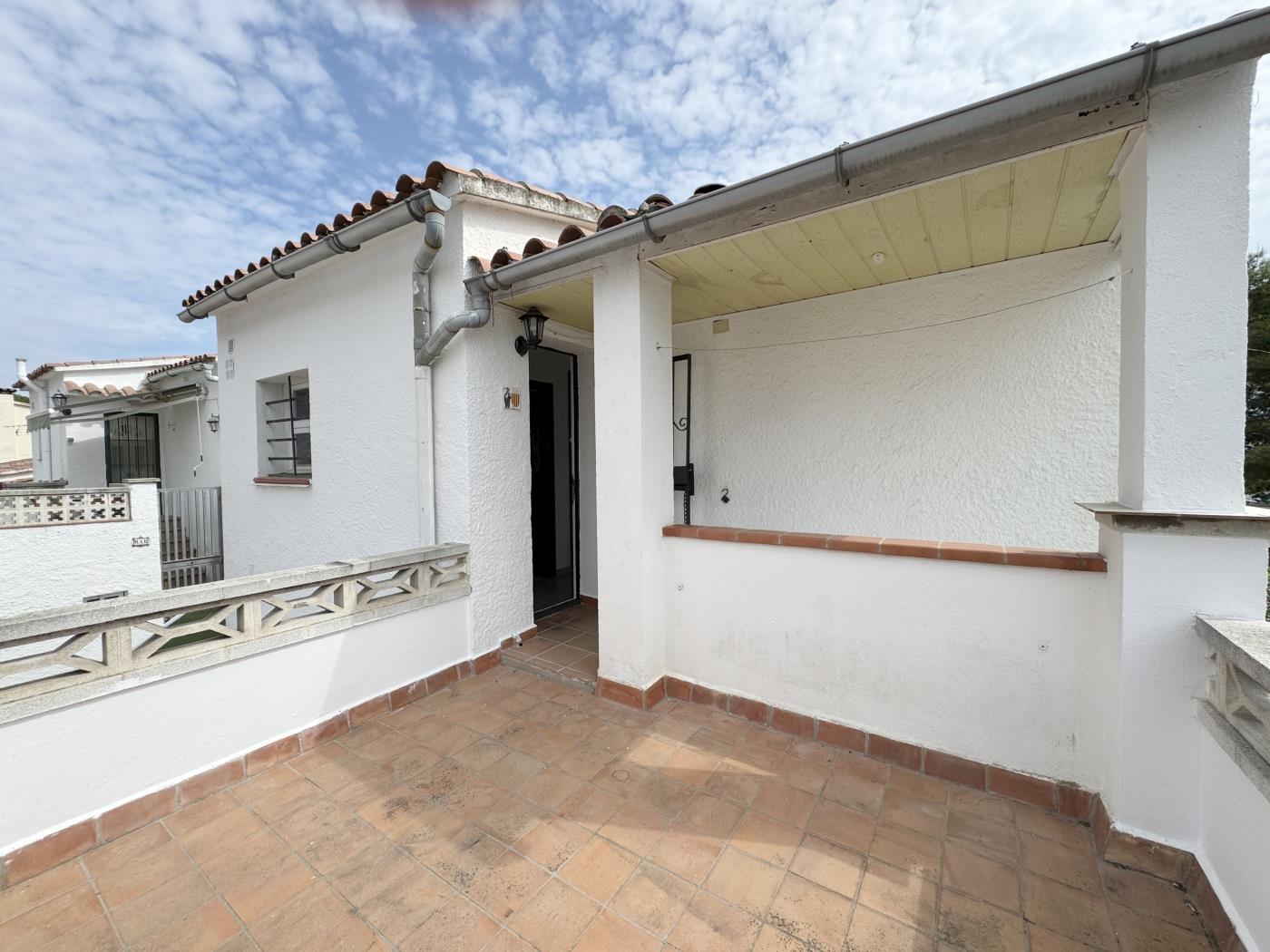 Apartament Mari in l'Escala