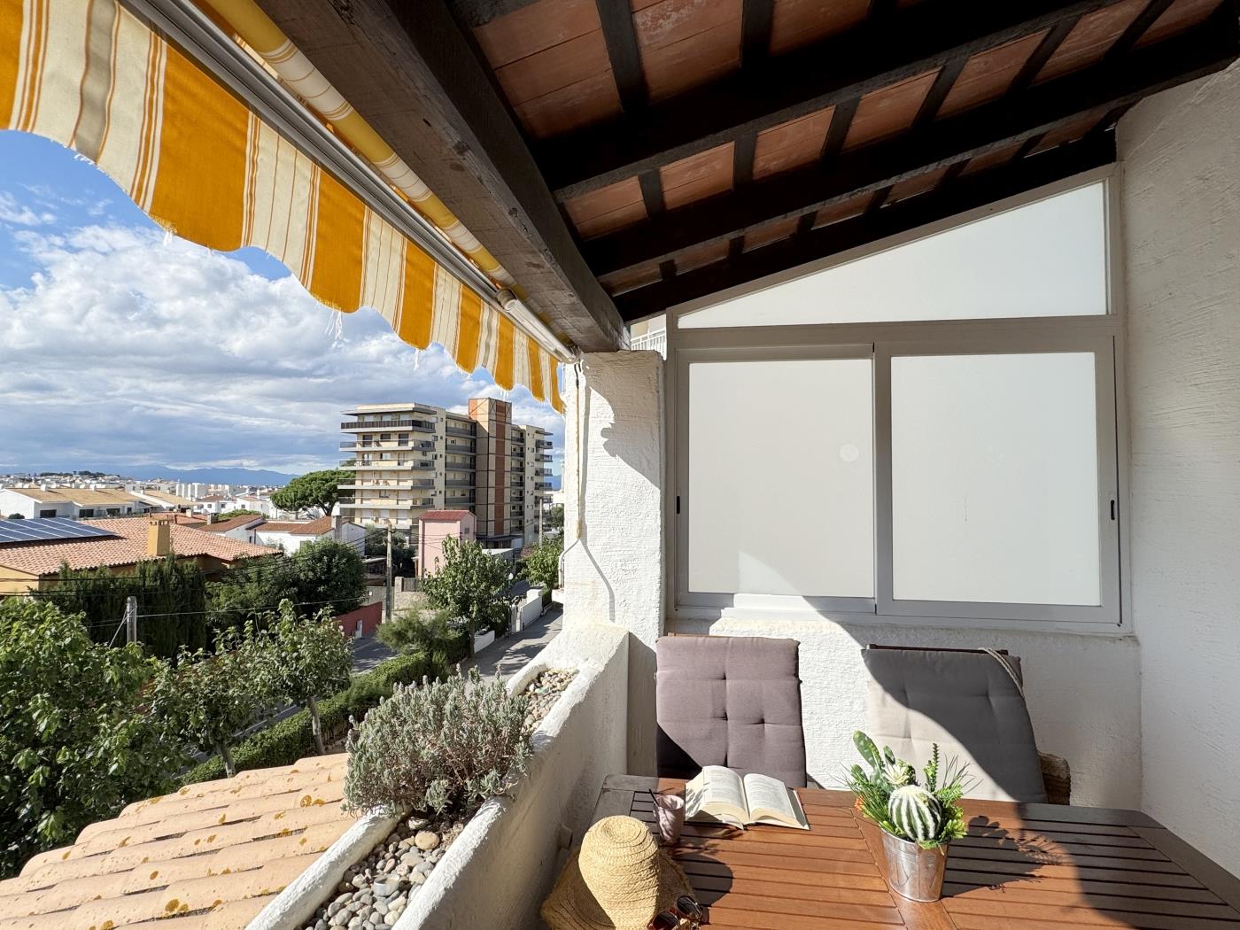 Apàrtament Geranis à l'Escala