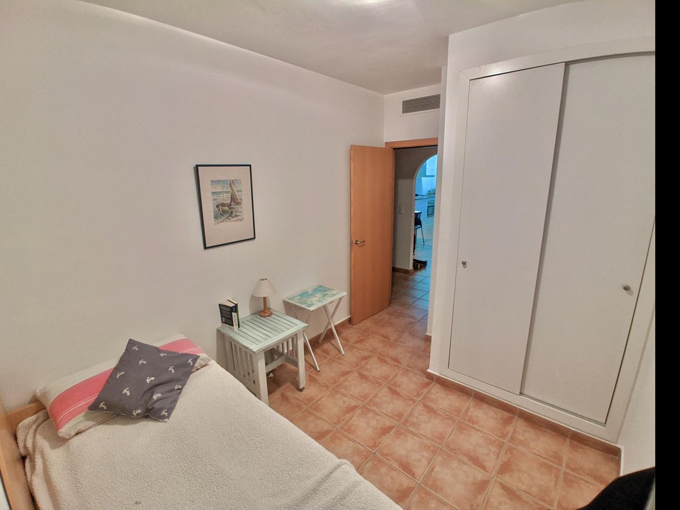 Villa familiar con piscina privada y barbacoa. en l'Escala