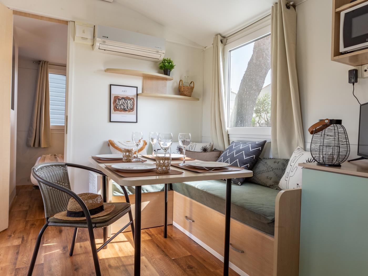 Bungalow cerca de la playa con parking y Wi-Fi en l'Escala