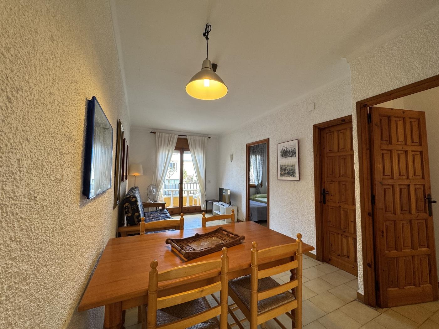 Apartamento a 1 minuto de la playa de Riells en l'Escala