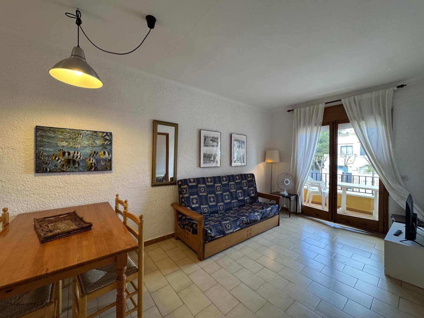 Apartamento a 1 minuto de la playa de Riells en l'Escala