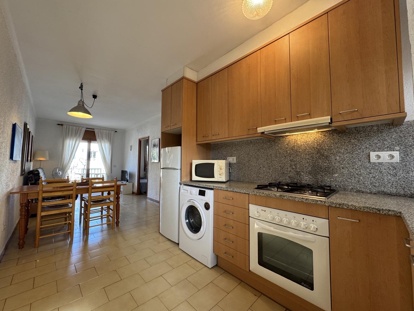 Apartamento a 1 minuto de la playa de Riells en l'Escala