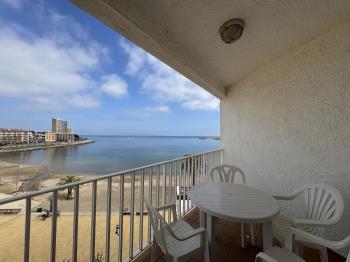Apartament Fourth-floor apartment with panoramic sea views