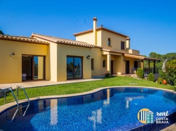 Casa Mounia amb piscina i gran espai exterior