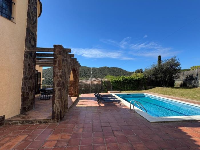 apartamentos ATA associacio Girona