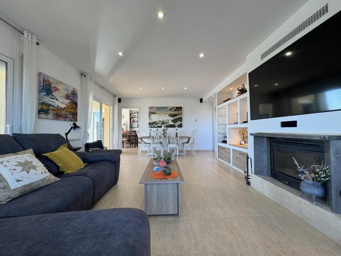 apartamentos ATA associacio Girona