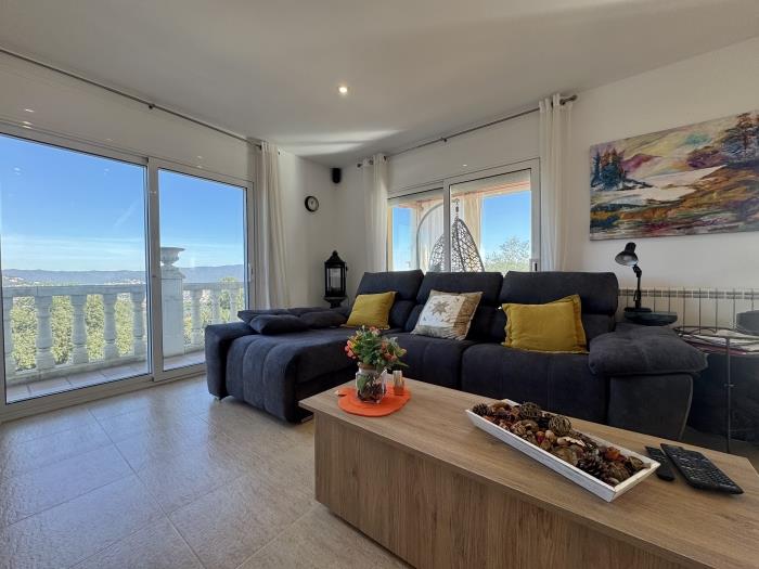 apartamentos ATA associacio Girona